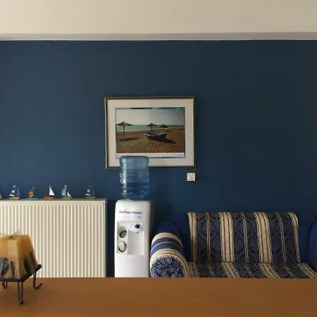 Kipriotis شقة فندقية 2*