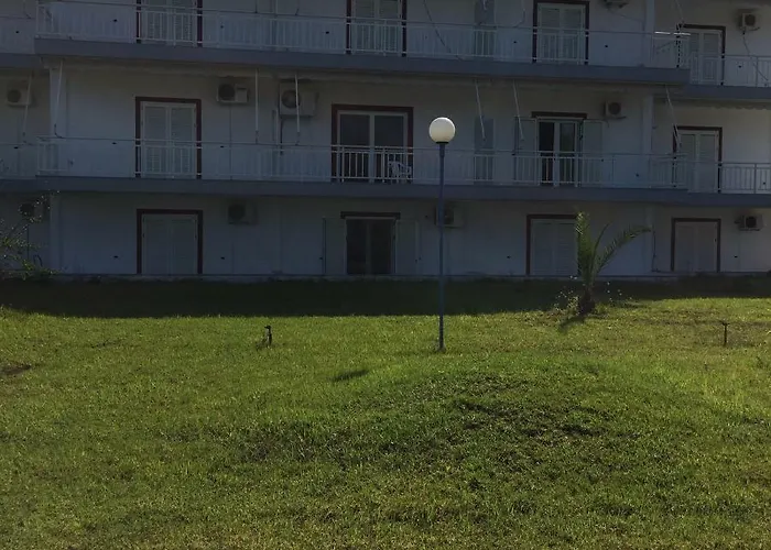 Aparthotel Kipriotis 2*